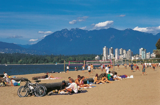 Hot stand up paddleboarding spots suitable family paddle board in Canada