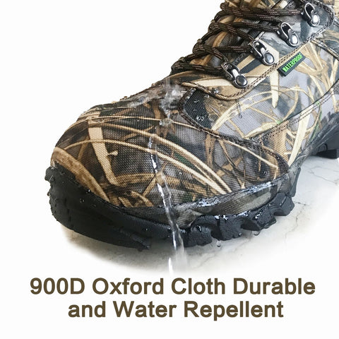 The upper of hunting boots is made of 900D Oxford fabric and is water resistant.